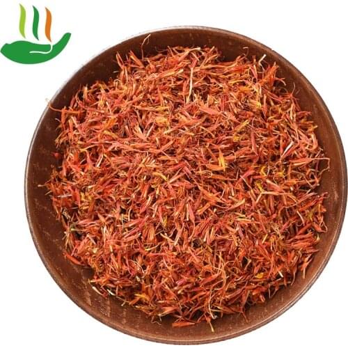 Safflower Foot Bath with Xinjiang Grass Safflower Wine and Mugwort Leaf Foot Bath