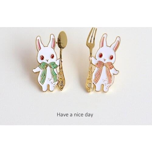 Japanese Cute Magic Rabbit Lapel Pins Clothes Backpack Brooch Fashion Couple Gift Wholesale Jewelry Badges Funny Enamel Pins