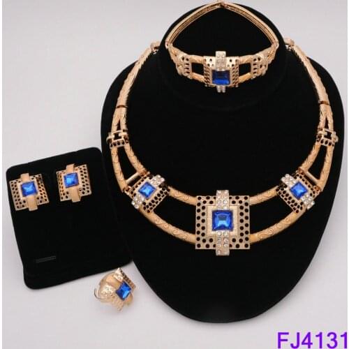 Fashion African Jewelry Sets Women Costume Nigerian Wedding Jewelry set Brand Dubai gold color Jewelry set Wholesale design