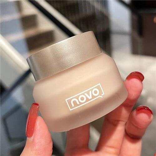 NOVO New Soft Light Foundation Cream Waterproof and Sweat-proof Concealer Oil Control Moisturizing Beginners Face Makeup
