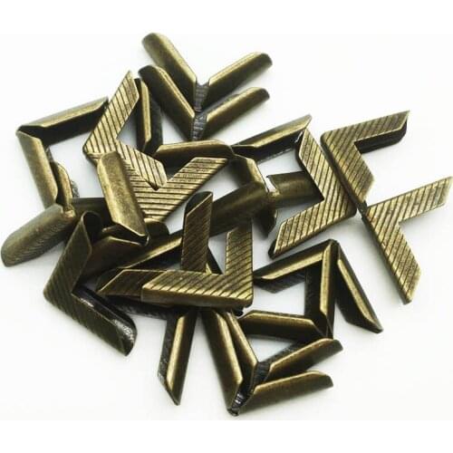 50PCS/Lot 16X16X5mm Bronze Metal Book Corners For Photo Albums Menus Folders DIY Scrapbooking Decor Corner Protectors WD0292