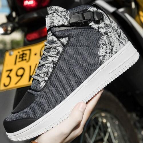 Fashion Casual Motorbike Riding Shoes Breathable Biker Boots Motorcycle Boots Street Racing Men Women Bota Motorcycle Boots