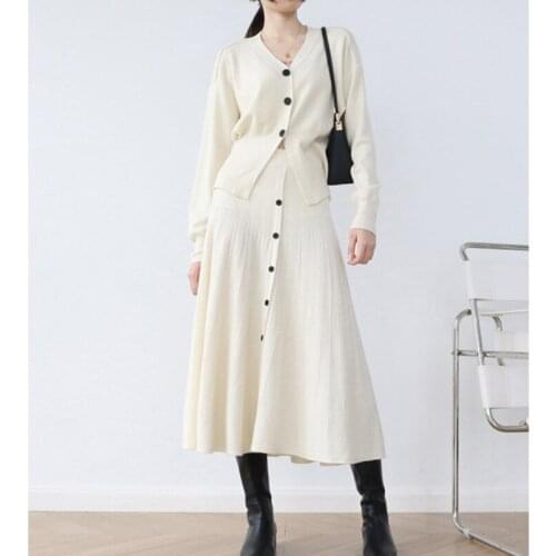 2021 Autumn Winter Women Knitted Suit Two Pieces Sets V-neck Short Knitted Sweater Cardigans High Waist Mid-Calf Pleated Skirts