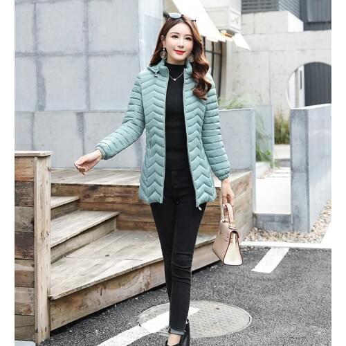 Winter jacket women Fashion Thin and light Hooded Cotton parka slim winter coat women High quality casual Korean Cotton c