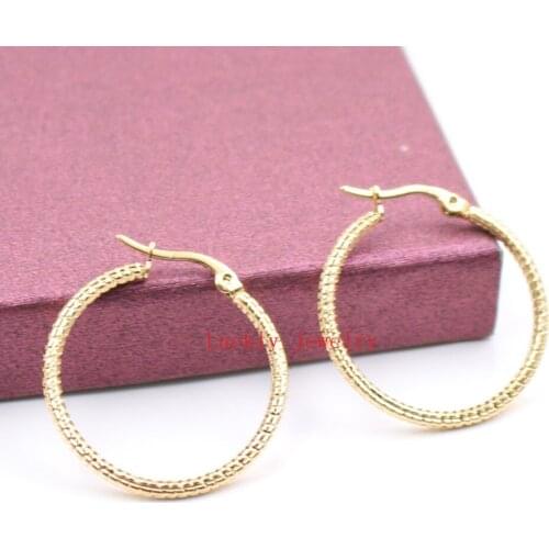 Wholesale Price 5pair lot Gold Stainless Steel 30mm Round shape Simple design Wire Hoop Earring Women Holiday jewelry