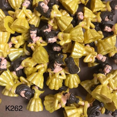 Fashion Disney Beauty And The Beast Belle Princess Toy Doll Girl Ornaments Birthday Present Children Gift Key Chain Pendant
