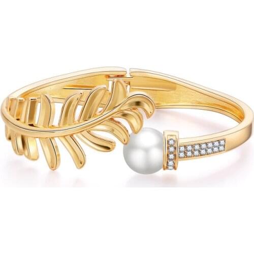 ORNAPEADIA 2021 Fashion Bracelet for Women Creative Niche Design Minimalist with Crystal Ladies Bangles Cuff Bracelets Wholesale