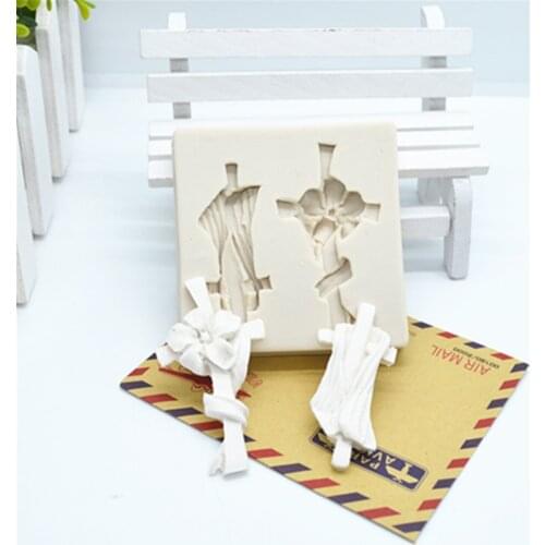Luyou DIY Cross Silicone Resin Molds Fondant Mold 3D Cake Decorating Tools Pastry Kitchen Baking Accessories FM991