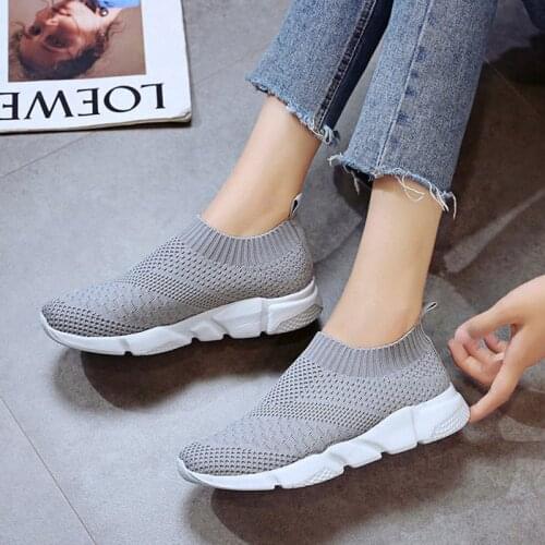 2020 Women Comfortable Casual Sneakers Fashion Socks Shoes White Sneakers Summer knitted Vulcanized Shoes Women Trainers
