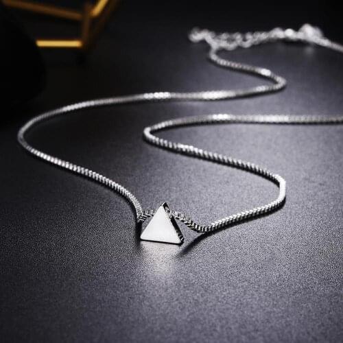 Hot new 925 sterling silver triangle necklace female Korean small fresh geometric triangle pendant jewelry GN619
