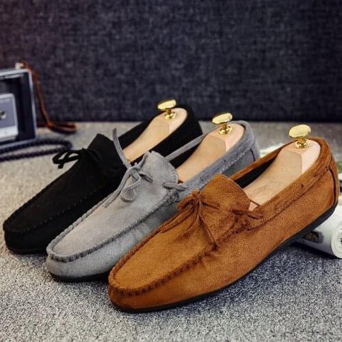 New Mens Casual Loafers Personality Comfortable Suede Shoes Men Leather Wedding Loafers Red Shoes for Men Zapatos Hombre Mocasin