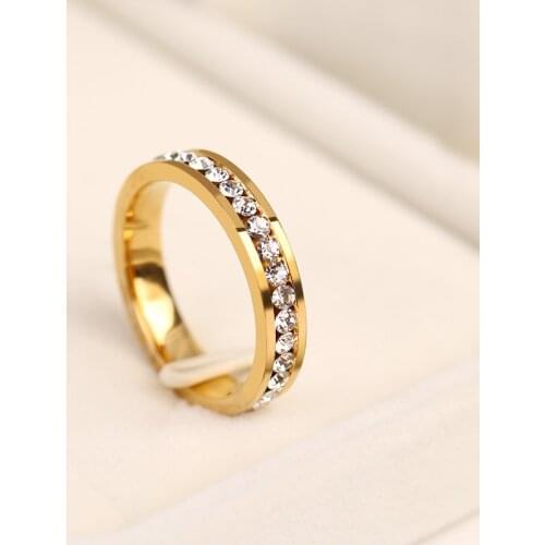 Cacana Rings With Crystals