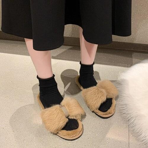 Large Size Female Sandal Shoes Closed Toe 2021 NEW Womens Fur Heels Tassel Big Girls New Velvet Fashion Flat Fringe Short Plush