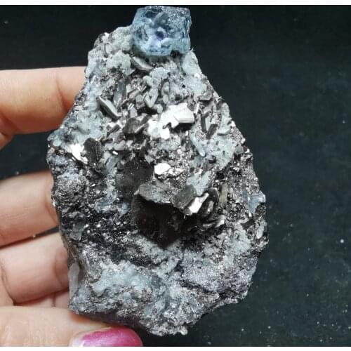 164.8gNatural violet heart fluorite black - tungsten crystal specimens symbiotic healing stone decorative quartz gems