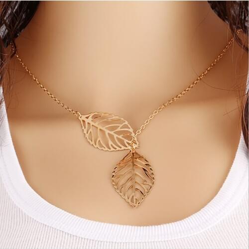 Double Leaves Pendant Necklace Gold Color Silver Clavicle Chain Hollow Leaf Charm Statement Choker Women Jewelry Accessories