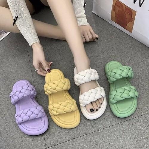 2021 New Comfortable Women slippers Summer Shoes Women Narrow Band Platform Slippers Outdoor Open Toe Elegant Solid Sandals