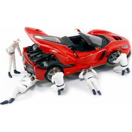 Figure Doll 1/24 Repair Shop Scene Car Model Scene Display Resin Standing Car Repair Dolls Model Toys For Collectible