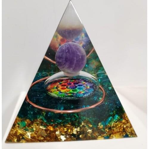 Handmade Orgonite Pyramid Crystal Sphere With Natural Cristal Stone Orgone Energy Healing Orgone 60mm Orgonite Pyramid