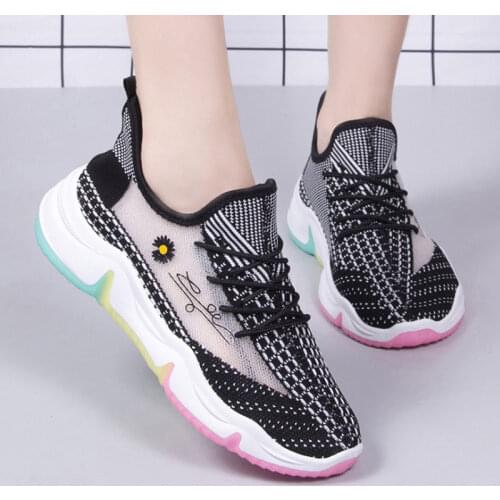 Summer Women Casual Sneakers Mesh Small Daisies Rainbow Luxury Sneakers Platform Woman Trainers Female Sneakers Designer Shoes