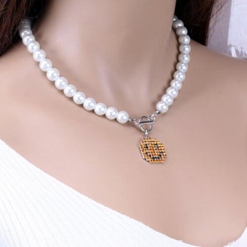Face Pendant Clavicle Chain Crystal Pearl Necklace Smiling Women Charm Jewelry Fashion Special Appearance Choker Jewelry