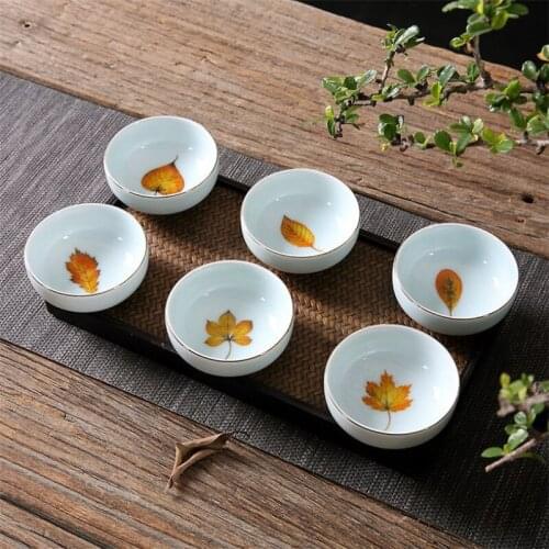 6pcs/lot Celadon Maple Leaf Tea Cup Hand-painted Phnom Penh Tasting Water Cup Ceramic Kung Fu Pu'er Tea Cup Office Drinkware