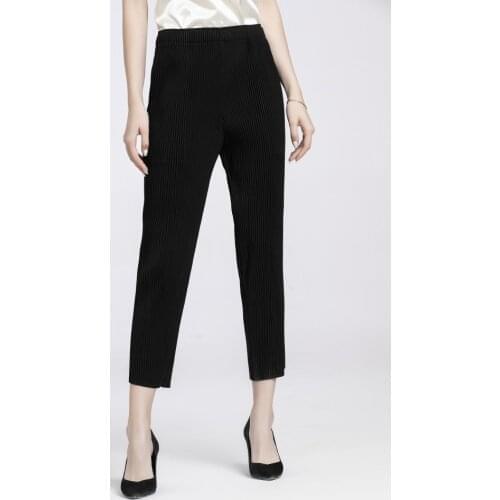 AMYGU Women's Capri Pants