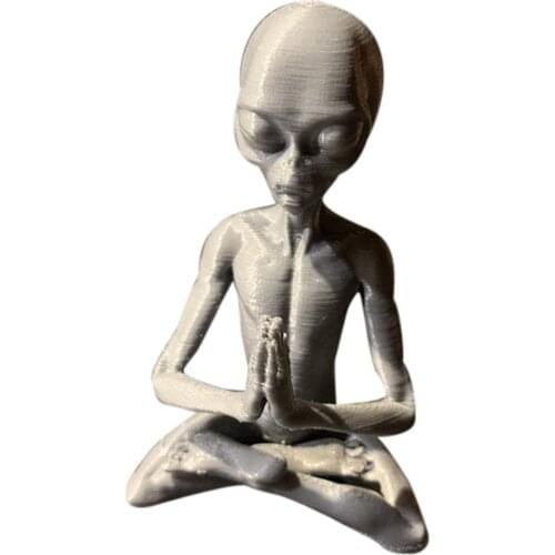 Meditation Alien Resin Ornaments Personality Indoor And Outdoor Decoration Alien Garden Figurines Crafts Gifts For Friends
