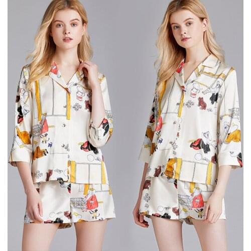 2021 New Fashion Ice Silk Pajamas for Women Summer Silk Thin Section Ladies Pajamas Shorts Suit Home Service Women Summer Wear