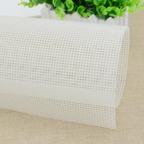 Plastic Mesh Cloth Bag Rug Thread Hook Craft Supplies DIY Handcraft Latch Hook Accessory Hook Crafts Durable Grid About 33*50
