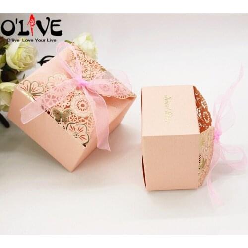 50 Pcs Pink Laser Cut Gift Bag Candy Box Wedding Party Favors Package Birthday Cardboard Boxes Chocolate Bonbonniere Dragees