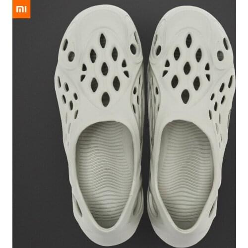 New xiaomi mijia hole Non-slip soft sole sandals couple shoes super light soft comfortable breathable 5 colors for family