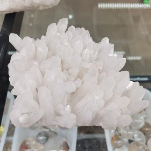 Natural White Quartz Flowers Crystal Clusters Decoration Resistant Healing Stone Feng Shui Decoration