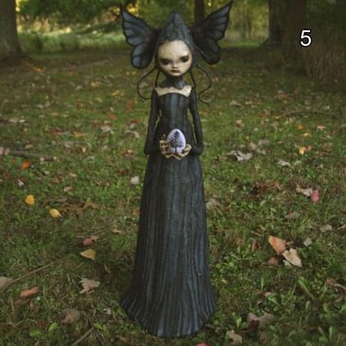 Resin Witch Statue Ornament Unique Design Durable Halloween Props Decoration for Home Living Room Garden D1