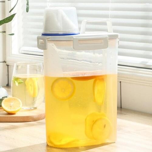 2.5L Plastic High Capacity Refrigerator Cold Water Bottle Fruit Drink Cool Beverage Dispenser Kitchen Outdoor Picnic Supplies