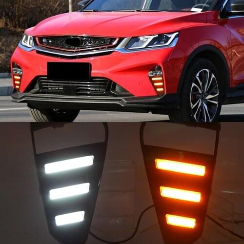 1Set Car Daytime Running Lights 12V LED Daylight Fog lamp with flowing Yellow turn signal For Geely coolray (SX11) 2019 2020