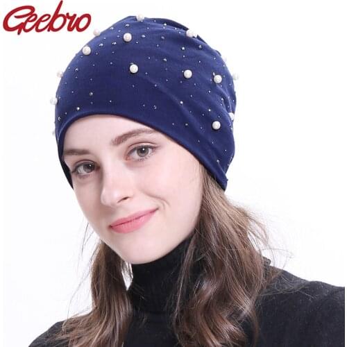 Geebro 2020 New Womens Beanie Hat Autumn White Pearl Rhinestones Slouchy Beanie for Female Polyester Skullies Beanies GC307M