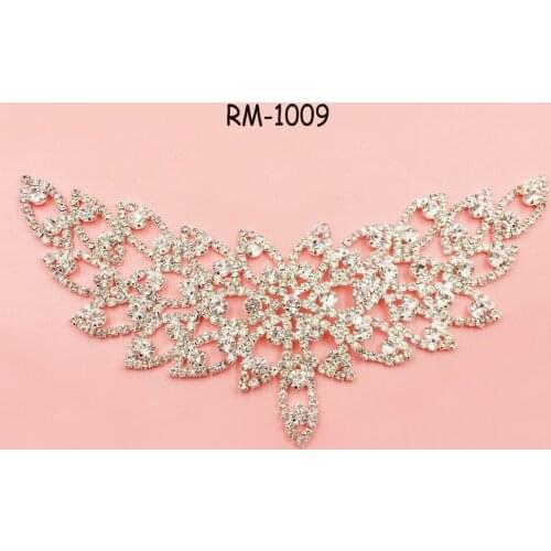 Free shipping 1PC rhinestone appliques patches crystal rhinestone neckline sash for bridal wedding decoration dresses(RM-1009)