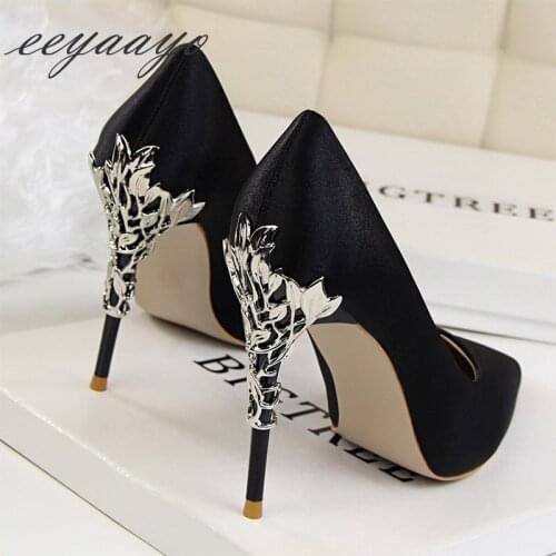 2019 New Spring/Autumn Women Pumps High Thin Heel Pointed Toe Shallow Metal Decoration Sexy Party Women Shoes Black High Heels