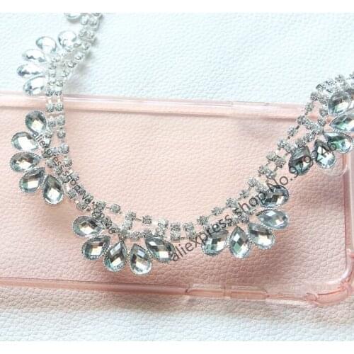 Free shipping 1 yard/lot white acryl rhinestone chain with tear-drop flower fringe fashion dress gown garment bags embelishments