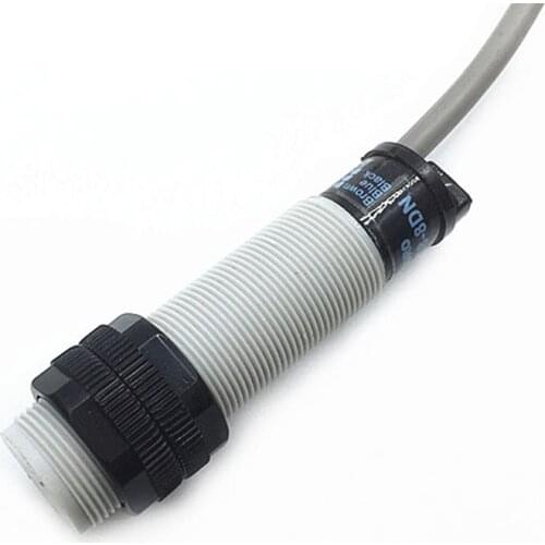 Capacitive proximity sensor M18 NPN CR18-8DN fuel level sender water tank control switch