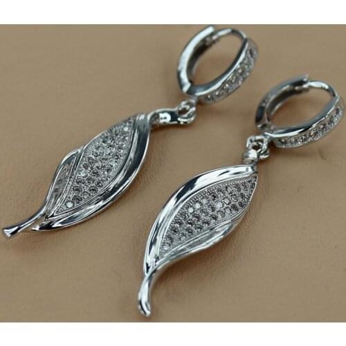 SHUNXUNZE Luxury Shinning Engagement Wedding christmas Earrings for women dropshipping White Cubic Zirconia Rhodium Plated R3138