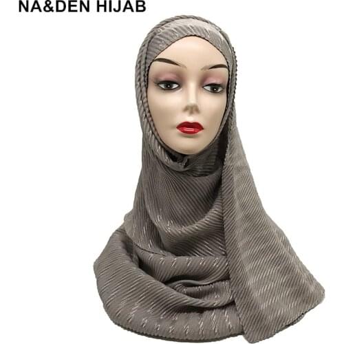 1PCS Wrinkle fabric bandana Mini ridged muslim headscarf Islamic hijab Women muffler Popular shawls Lady solid crinkled scarf