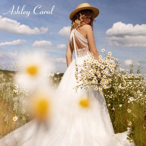 Ashley Carol A-Line Wedding Dress 2021 Romantic Lace V-Neckline Sleeveless Bohemian Bride Dresses Beach Flowy Tulle Bridal Gowns