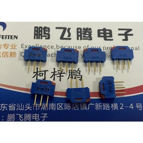 1PCS Imported French APEM NK236 3 foot 2 gear toggle switch flat slide switch straight plug 2.54mm