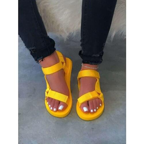 Ladies outdoor beach slippers 2020 new women spring/summer new soft-slip non-slip sandals foam sole durable sandals