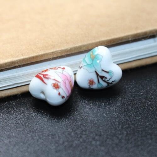 23Pcs 11.6mm*12mm*8.6mm Heart Shape Ceramic Beads Pink /Blue Flower beads with leaves for jewelry making DIY Accessoires