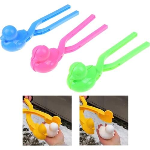 Children Outdoor Winter Snow Sand Mold Tool Creative Outdoor Fun & Sports Cartoon Lovely Duck Shaped Snowball Maker Clip J0557
