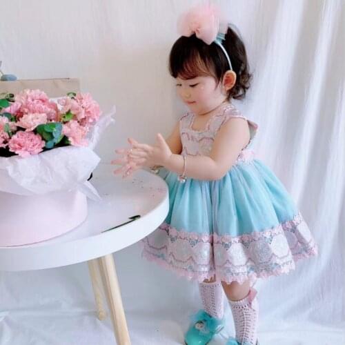 2019Spanish Handmade Girls Wedding Dress New Blue Lace Sling Soft Yarn Princess Dress Suit Girls Quality Soft Princess Costume