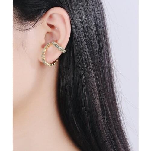 Womens Fashion Leaf Clip Earrings Shiny Crystal Paved Geometric Wedding Cuff Earring For Bridal Engagement Earring Jewelry Gift