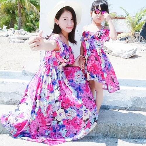 Mother Daughter Dresses Matching Summer Clothes 2019 Family Look Girl and Mother Dress Chiffon Beach Dresses Outfits